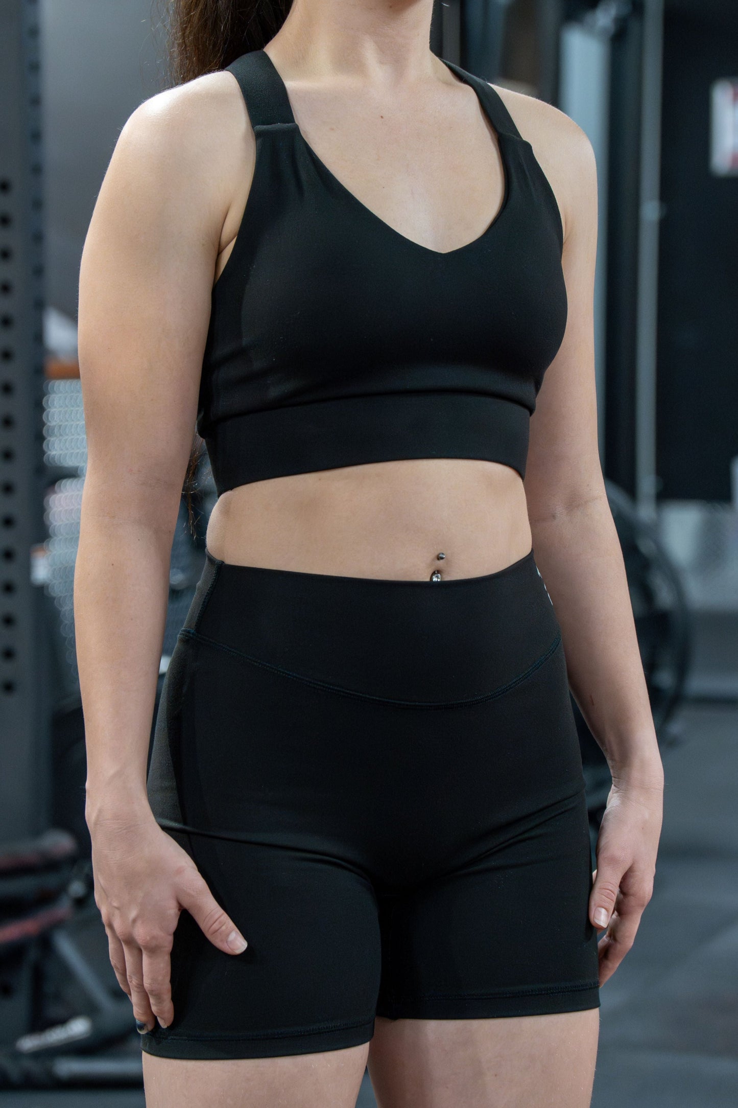 LUXE Crop Black